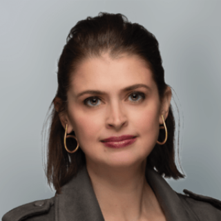 Emily-Bell-300×300 Emily-Bell-300x300
